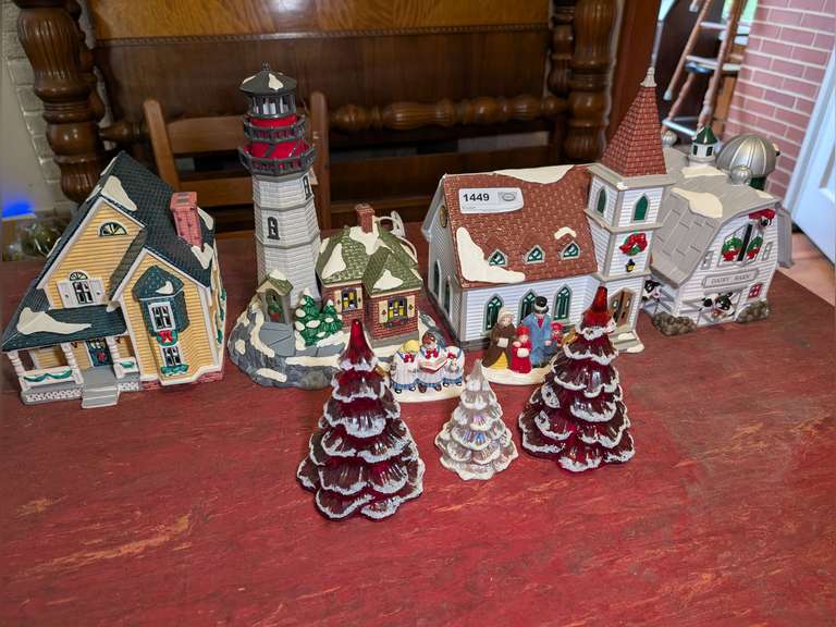 DEPARTMENT 56 LIGHTED CHRISTMAS SNOW VILLAGE FIGURES AND THREE FENTON ART GLASS CHRISTMAS TREES image