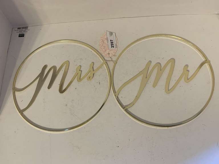 NEW PAIR BRASS MR & MRS SIGNS/WALL DECOR 10 1/8" ROUND image
