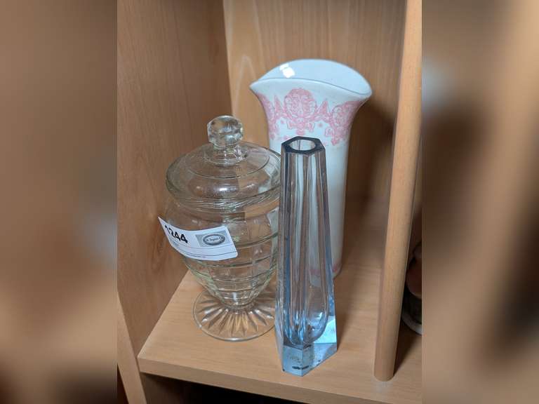 DECORATIVE VASES AND VINTAGE PRESSED GLASS COVERED CANDY DISH image