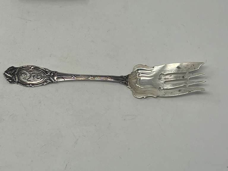Sterling silver meat/fish fork, 57.8 g, see pictures for details.