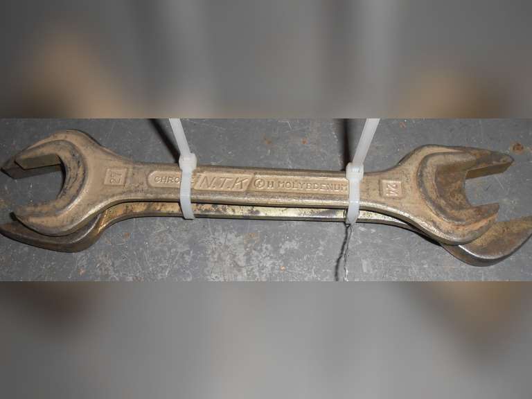 OPEN END WRENCHES (1) 24/27 MM, & (1) 30/32 MM image
