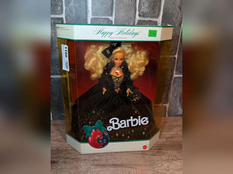 HAPPY HOLIDAYS SPECIAL EDITION BARBIE IN ORIGINAL BOX image