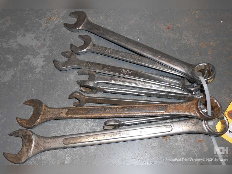 9 PC COMBO WRENCHES 1/2" - 1" image