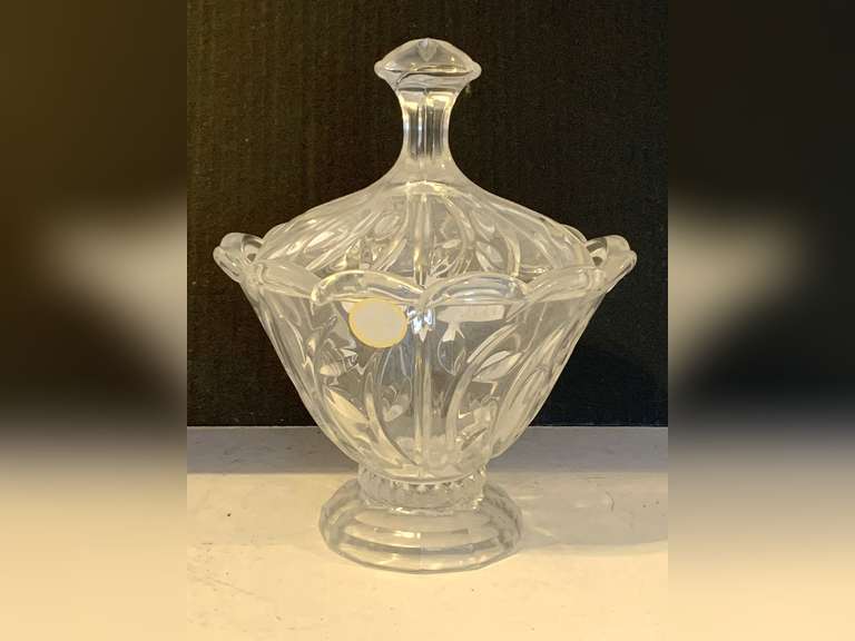 VINTAGE LEAD CRYSTAL CANDY DISH WITH LID MADE IN POLAND 9" TALL X 7" WIDE image