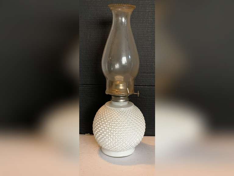 VINTAGE WHITE HOBNAIL KEROSENE LAMP WITH GLOBE 15" TALL image