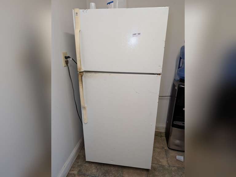 GE COMPACT OVER UNDER FREEZER REFRIGERATOR image
