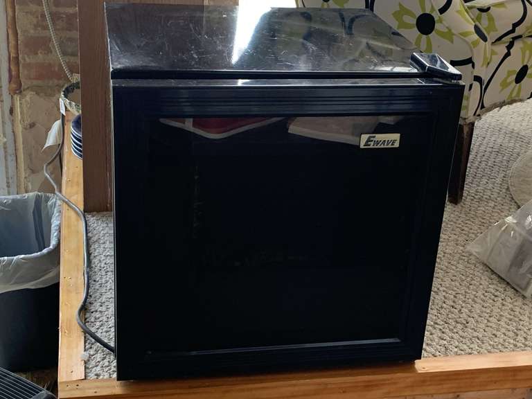 EWAVE BLACK WINE COOLER 15 1/2" WIDE X 18" DEEP X 18" TALL (HOLDS 16 BOTTLES OF WINE) image
