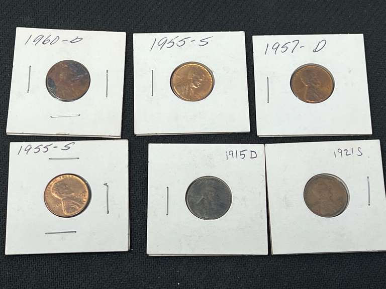 Assorted collectible wheat pennies, see pictures for details. image