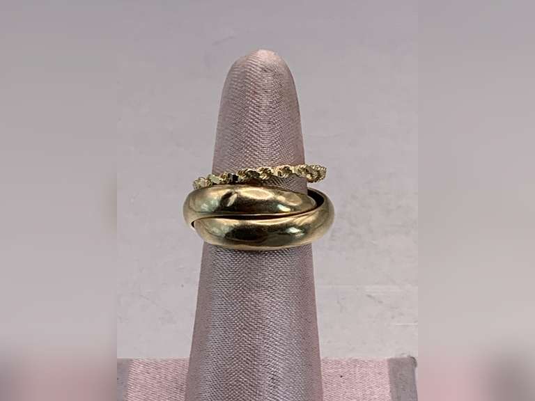 GOLDTONE LINK RING SIZE 6 & GOLDTONE BRAIDED BAND SIZE 7 image