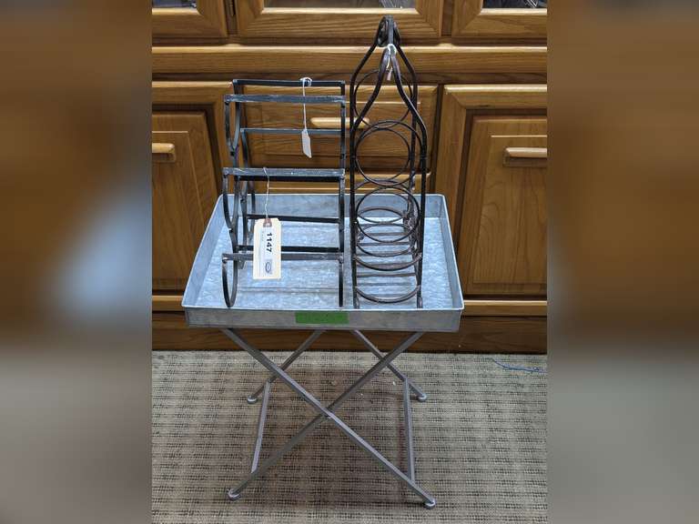 PAIR OF WIRE FRAME WINE BOTTLE HOLDERS AND PORTABLE FOLDING ALUMINUM TABLE WITH REMOVABLE TRAY TOP image