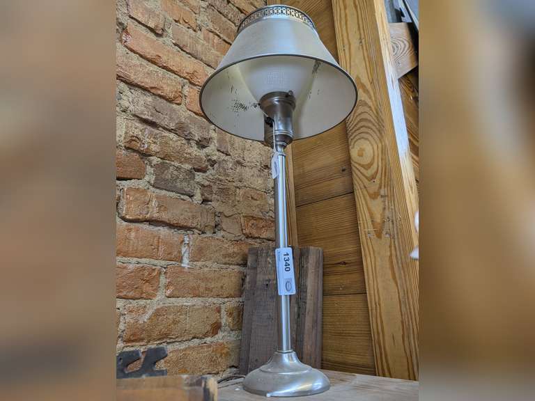 METAL DESK/BUFFET LAMP image