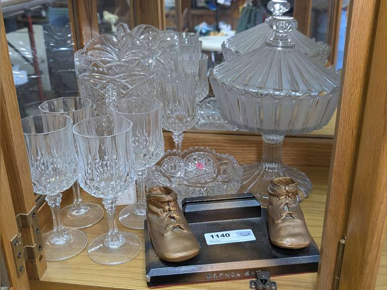 DECORATIVE VINTAGE FORMAL GLASS AND MORE ON SHELF SECTION MARKED 1140 image