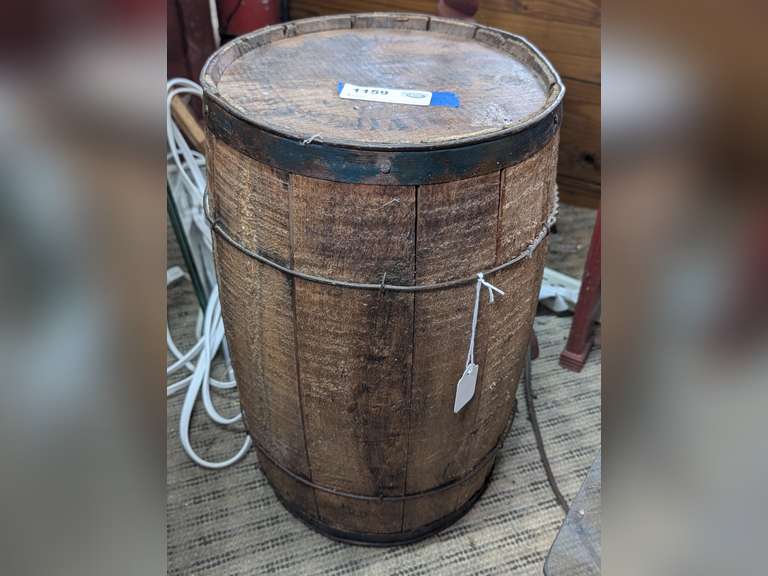 SMALL ANTIQUE BARREL image