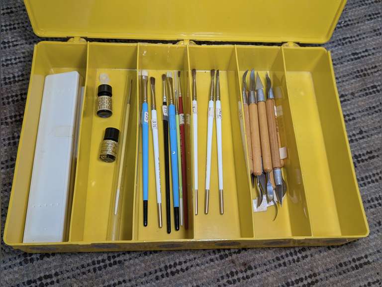 FINE ART BRUSHES, GOUGING TOOLS, AND MORE IN PLASTIC YELLOW CASE image
