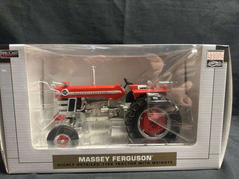 20M- MASSEY FERGUSON 1100 TRACTOR image