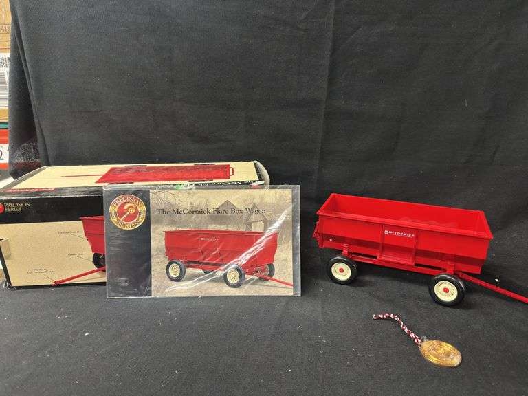 20M- MCCORMICK FLARE BOX WAGON image