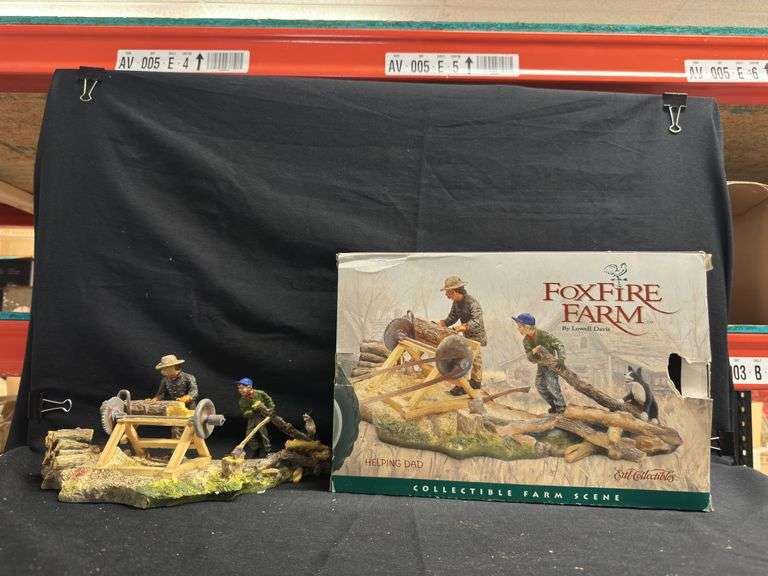 20M- FOX FIRE FARM FIGURINE image