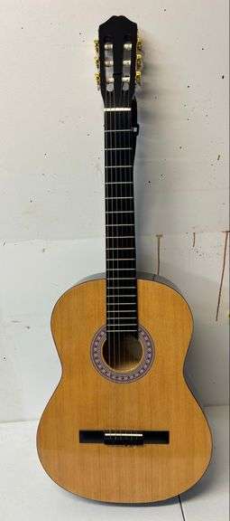 Burswood Classical Guitar with Case image