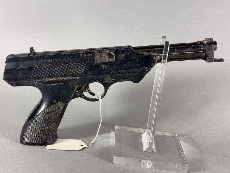 Daisy Model 188 BB Gun Pistol image