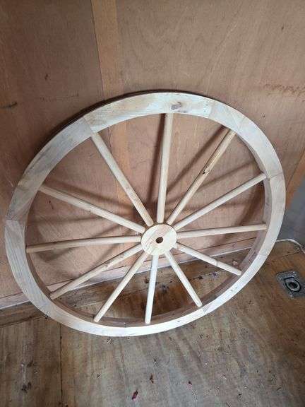 Decorative Wooden Wagon Wheel