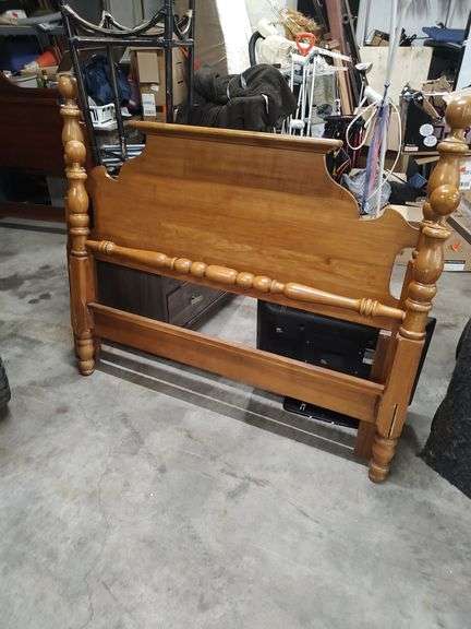 FULL SIZE MAPLE BED - HEADBOARD AND FOOTBOARD WITH RAILS AND SLATS image