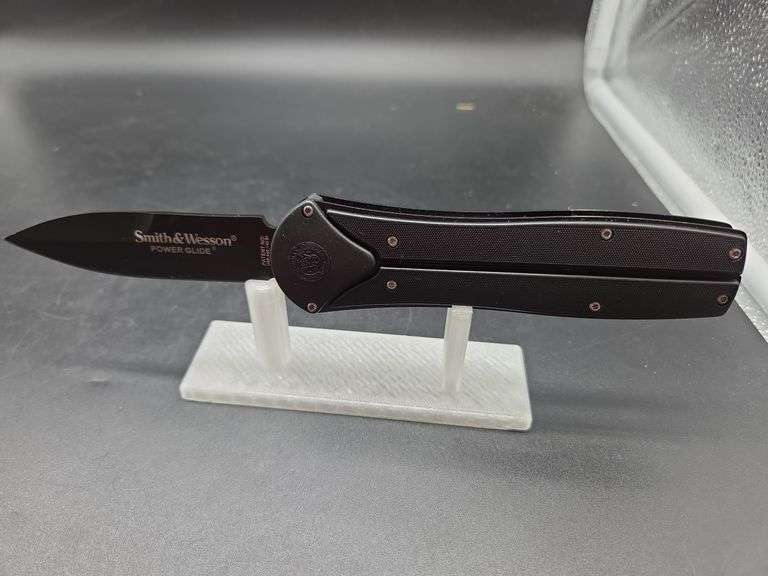 Smith & Wesson Power Glide Single Blade Knife image
