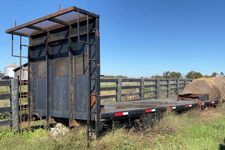 Flat Bed Truck Bed image