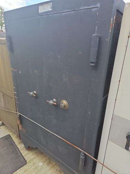 Large Two Door Safe