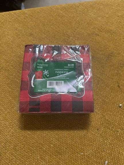 NEW MERRY CHRISTMAS NAPKINS.  PAPER/50 image