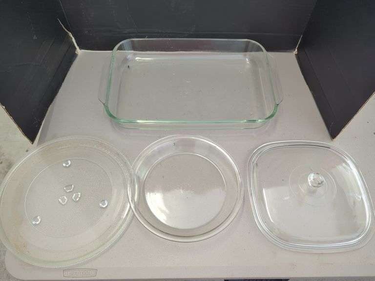 Pyrex Glass Bakeware and Accessories image