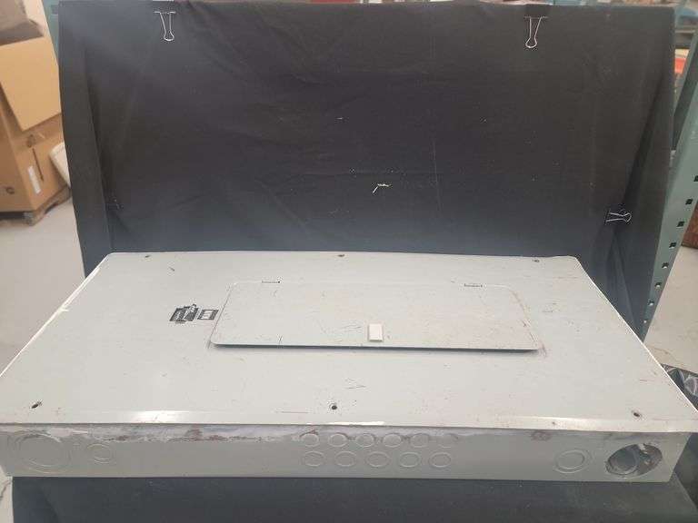 200 Amp Electric Breaker Box image