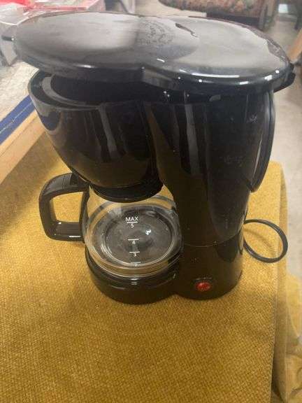 FIVE CUP ELECTRIC COFFEE POT image