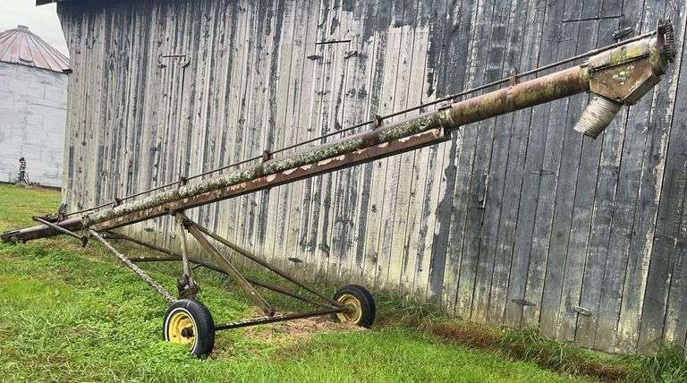 Farm Grain Auger image