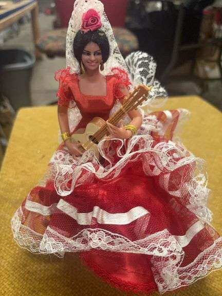 VINTAGE FLAMENCO DANCER DOLL image