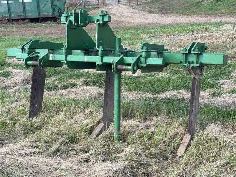 3-Shank Ripper Attachment image