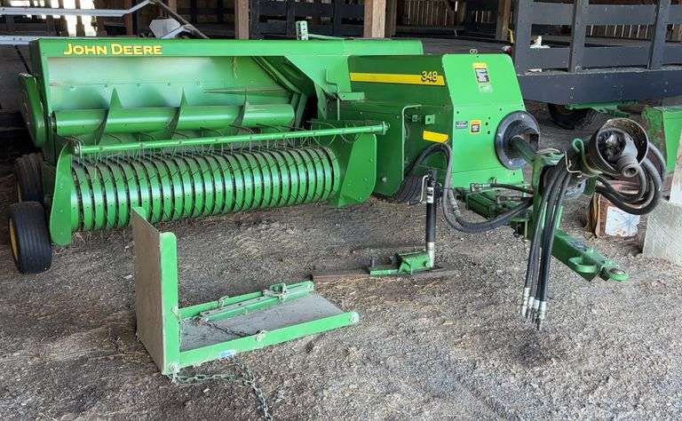 John Deere 348 Square Baler image