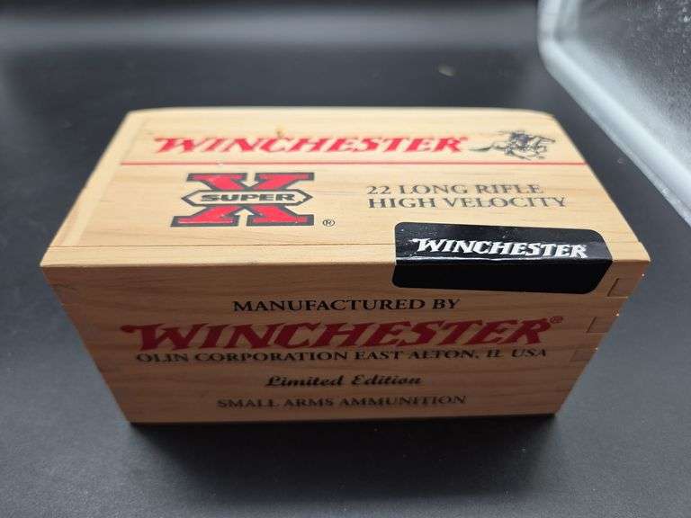 Winchester Super X .22 Long Rifle Ammo Wooden Box image