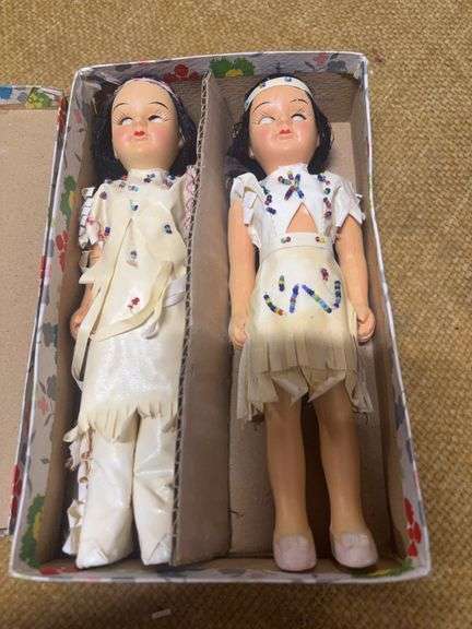 TWO VINTAGE INDIAN DOLLS image