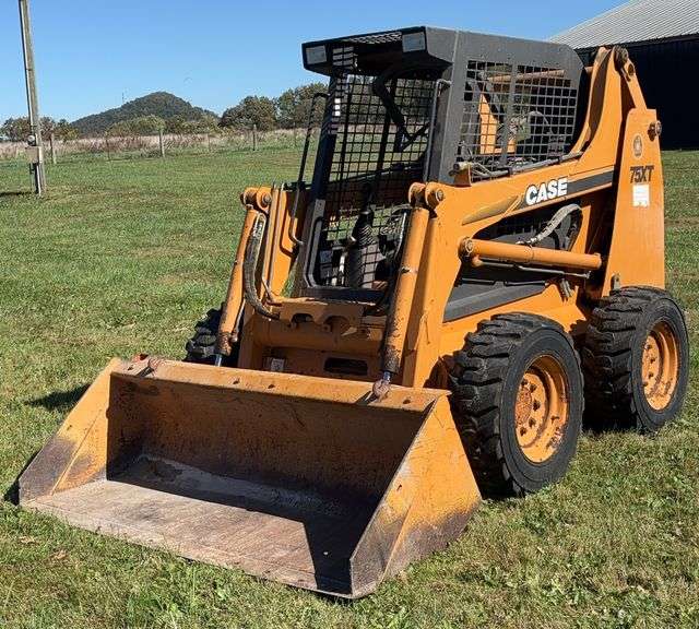 Case 75XT Skid Steer Loader image
