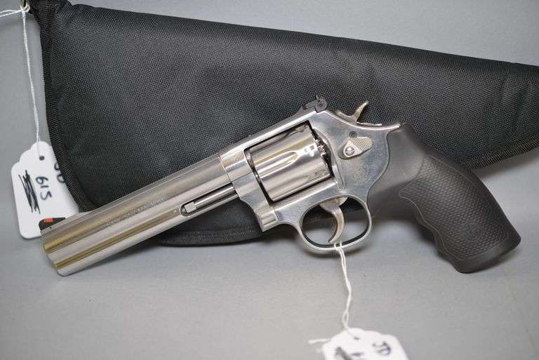 Smith & Wesson Stainless Model 686-6 Revolver In .357 Magnum Caliber, image