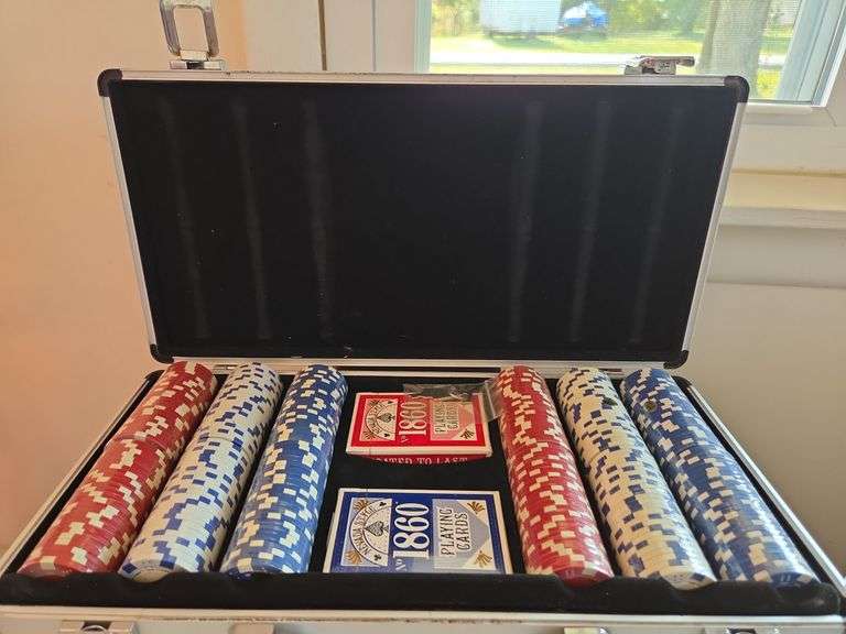 Poker Chip Set with Case and Playing Cards image