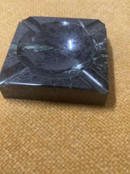 MARBLE ASH TRAY image