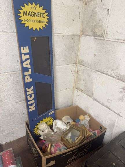 BOX OF MISC ITEMS image