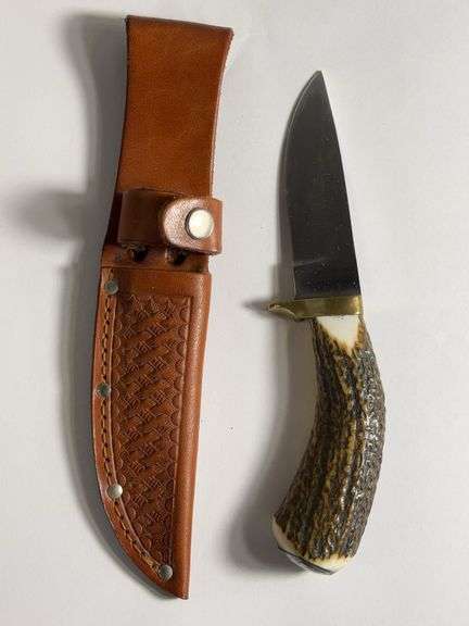 Gerber Knife with Leather Sheath image
