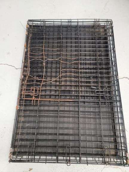 Wire Pet Crate - 41.5 x 28 Inches image