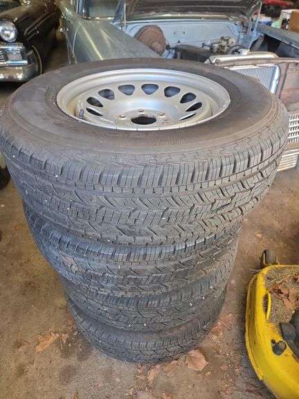 Set of Four 255 70R17 Tires on Rims