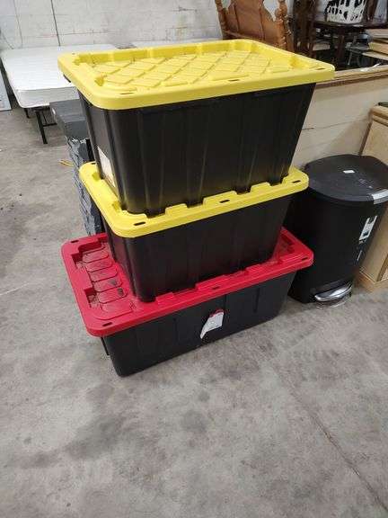3 HEAVY DUTY STORAGE TOTES image