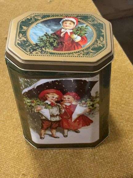 OLD CHRISTMAS TIN.  CHRISTMAS CARDS AND ENVELOPES image