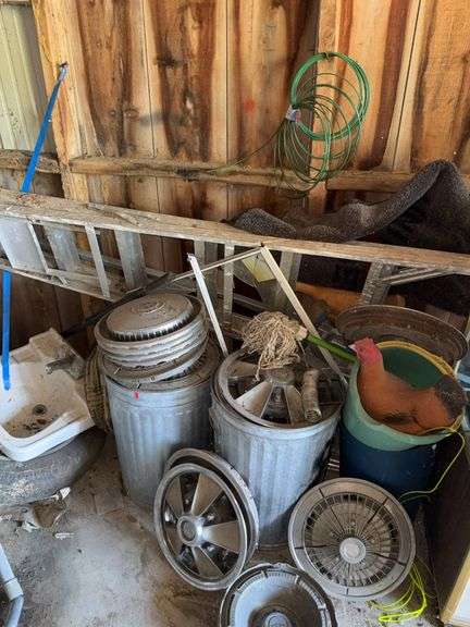 Assorted Garage Items