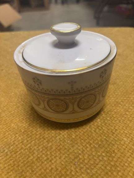FINE CHINA MADE IN JAPAN DISH WITH LID image